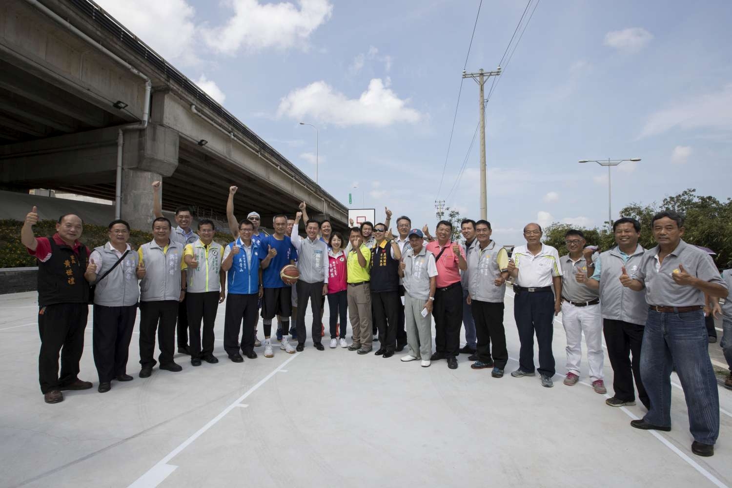 完善溪州橋遊憩設施、打造無障礙跨堤引道 林智堅市長推新竹左岸新風貌