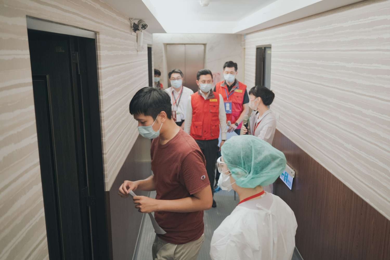 新竹市長林智堅於加強型防疫旅館啟用前視察演練2
