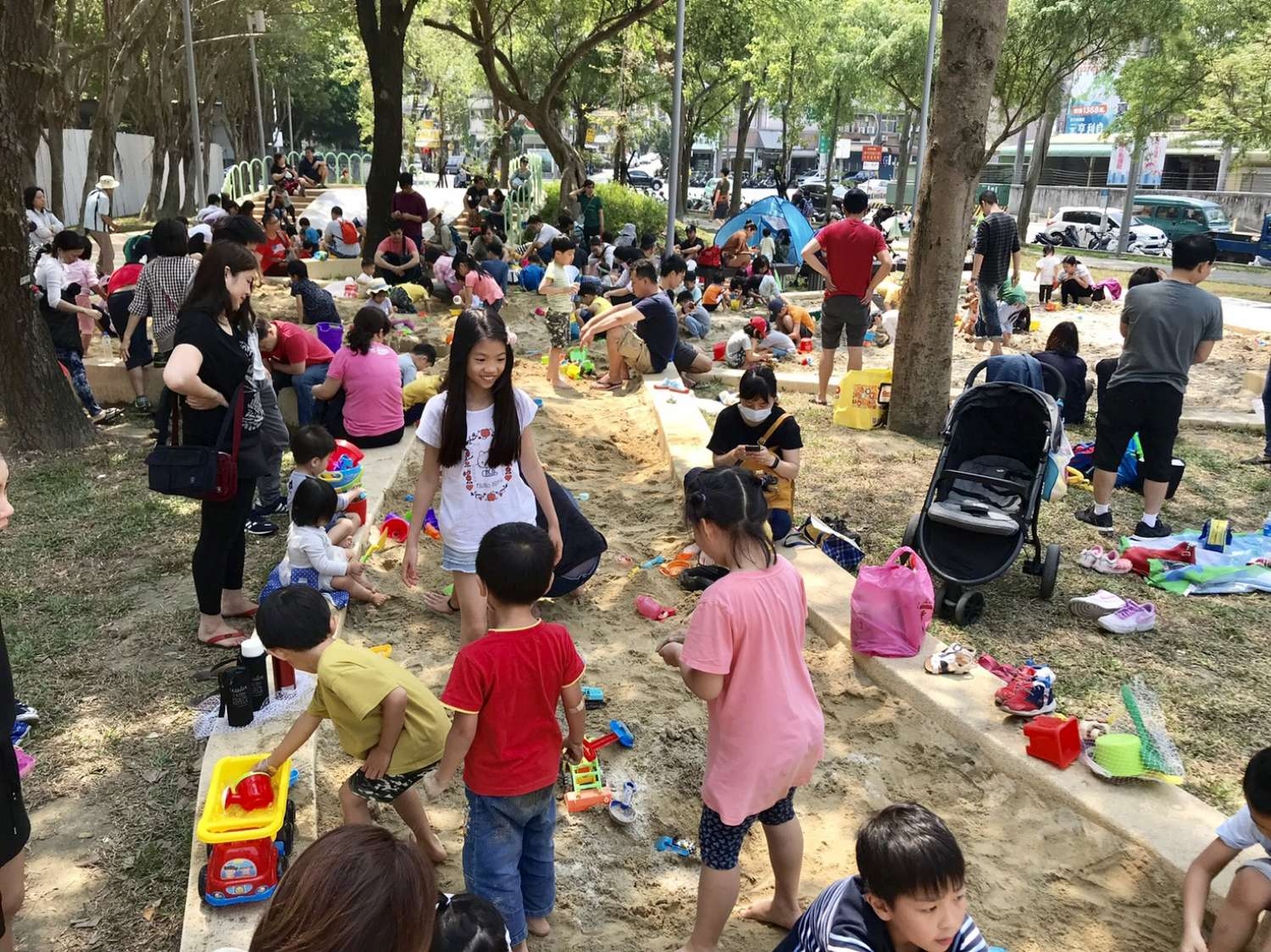 「孩子來了就捨不得回家」新竹公園大沙坑　吸引桃園市政府養護工程處到訪取經